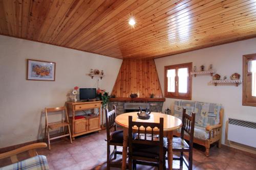 Gosol House | Cal Puxica