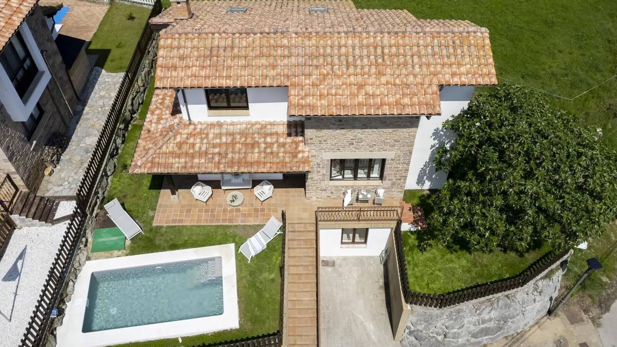 Prellezo House | Cala Berellín: Un Refugio de Ensueño al Lado de uno de los Tesoros de Cantabria