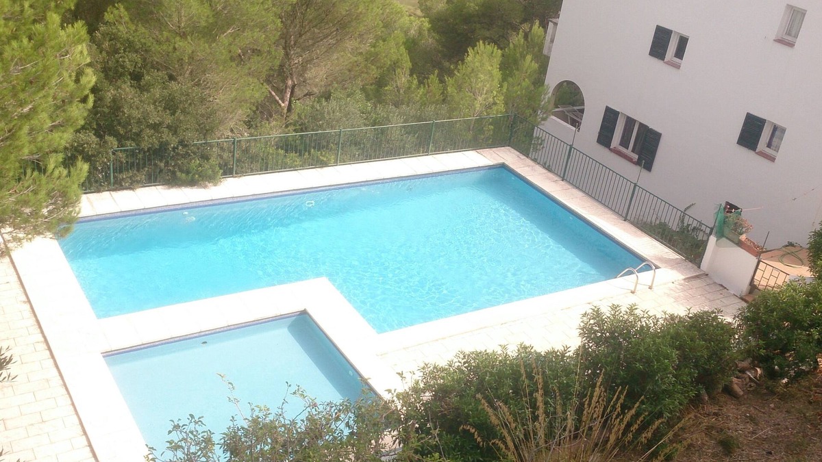 Serpentona Ski Chalet | Cala Galdana, townhouse, eight people (4 rooms.) With garden and swimming pool.