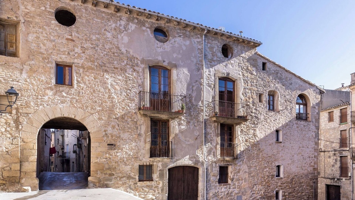 Santa Coloma de Queralt House | calamarta cultural tourism