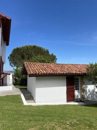 Behobie Bed & Breakfast | Calicho