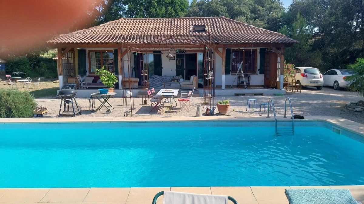 Grambois House | "California" a house in the Luberon, with a large swimming pool, sleeps 3