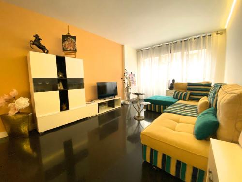Andorra la Vella Apartment | Callaueta, Centro comercial