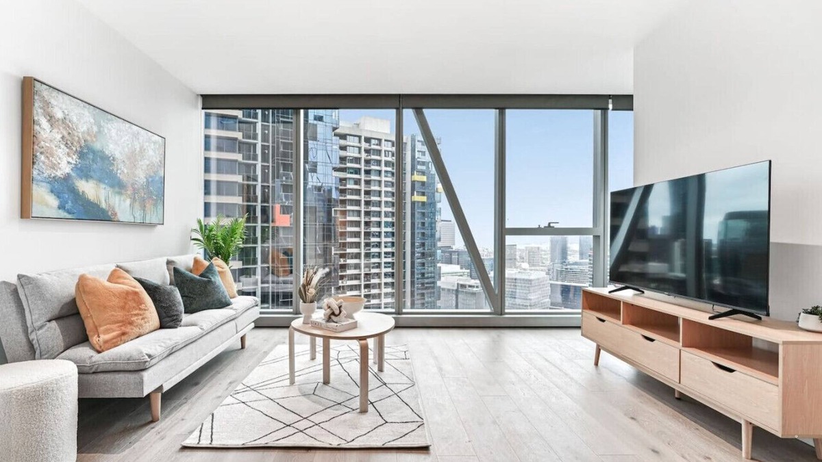 Melbourne Central Business District Apartment | Callie-2B2B-FreeWifi-StunningView-Next To Skybus