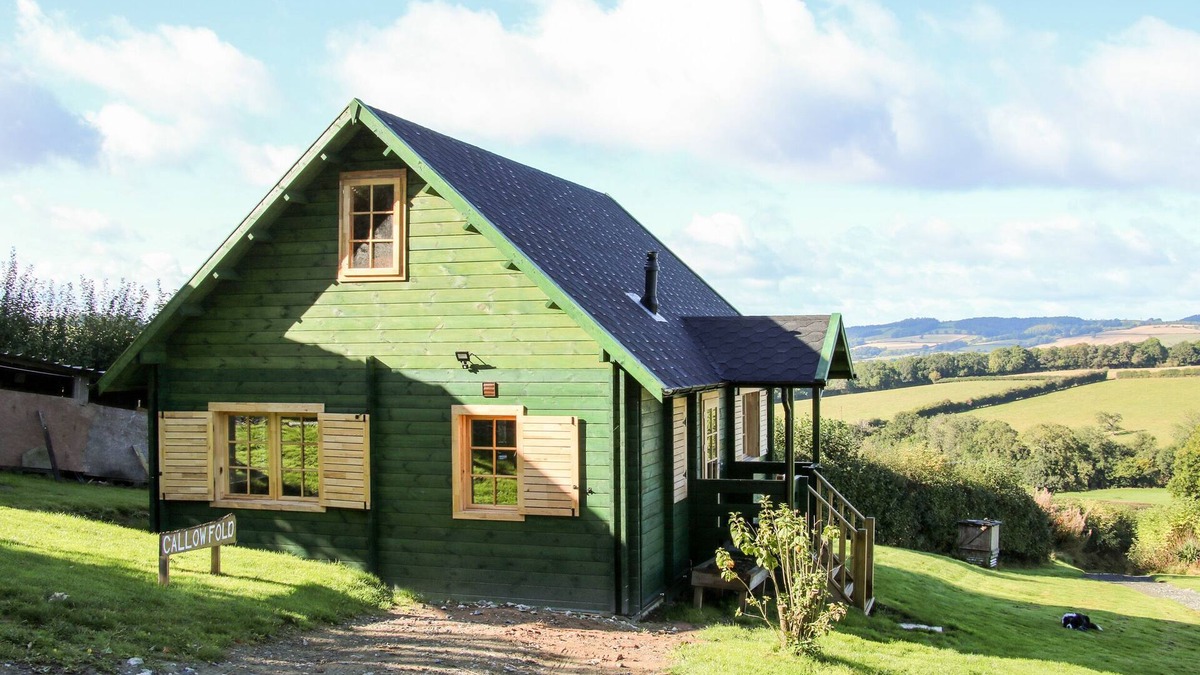 Acton Scott Cottage | CALLOW FOLD, pet friendly, character holiday cottage in Craven Arms