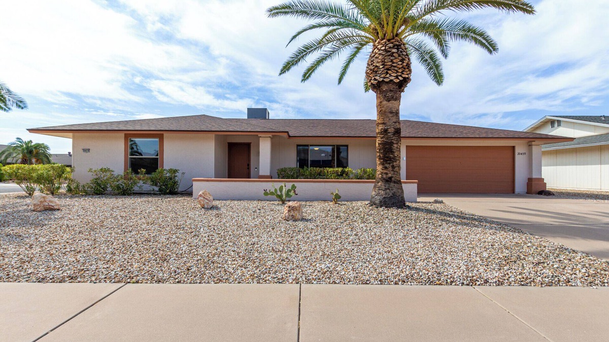 Sun City West House | Calm and Peaceful Retreat