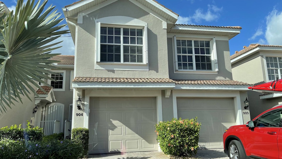 Fort Myers Condo | Calm Condo