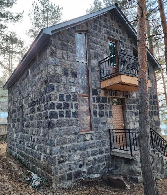 Tsaghkadzor House | Calm House
