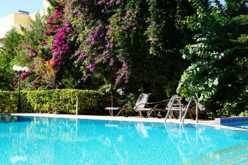 Vari-Voula-Vouliagmeni Apartment | Calm Luxury Flat