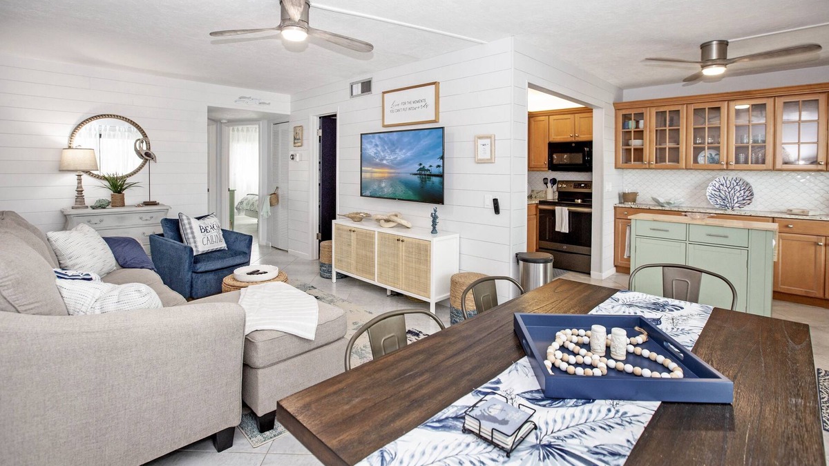 Shell Harbor Condo | Calm Waters - waterfront condo on Sanibel Island