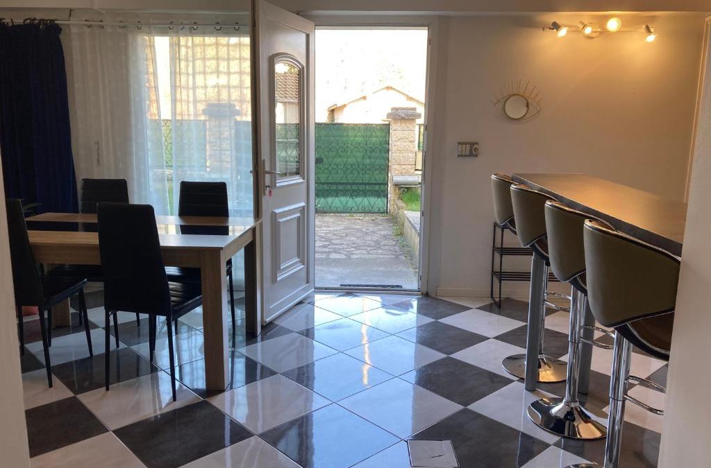 Moret-sur-Loing Apartment | Calme et spacieux près du Loing et du centre