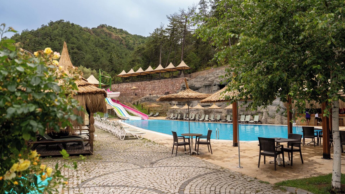 Kizilcahamam Resort | Cam Thermal Resort Spa Convention Center