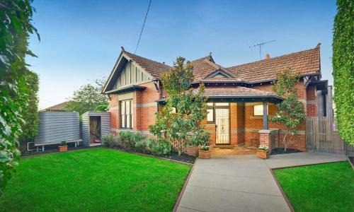 Camberwell House | Camberwell Holiday Home With Pool