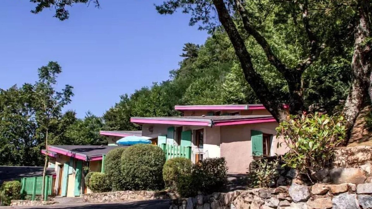 Brassac Villa | Camboussel Holiday Village * - Cottage Comfort 7 people