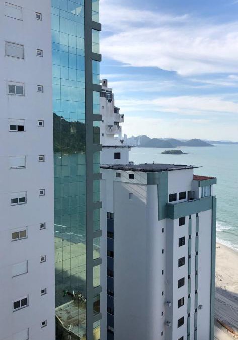 Barra Sul Apartment | Camburiu Home 2004