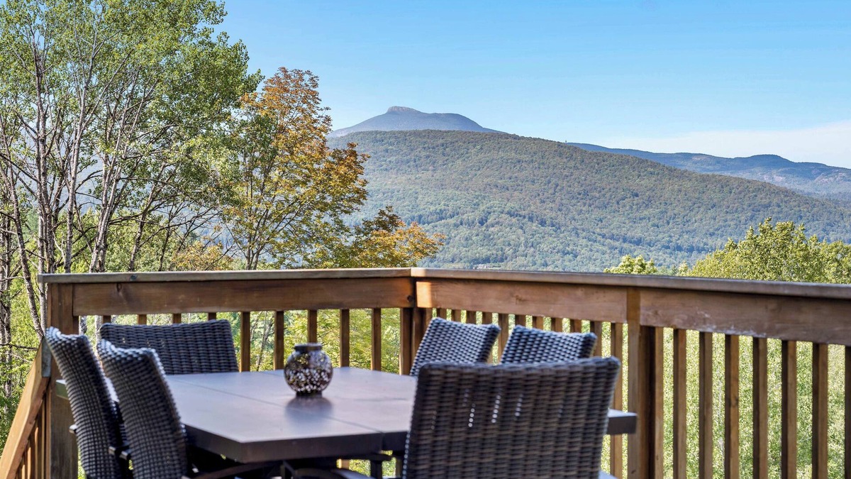 Waterbury House | Camel's Hump View Ski House - 10 miles to Stowe!