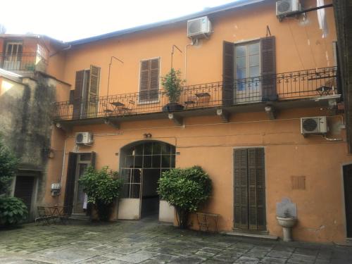 Gozzano Apartment | Camelia Riviera D'Orta