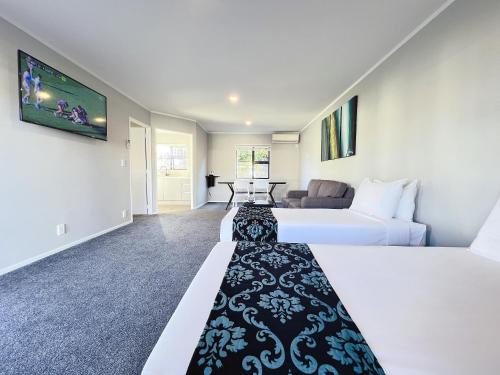 Hamilton North Hotel | Camelot On Ulster
