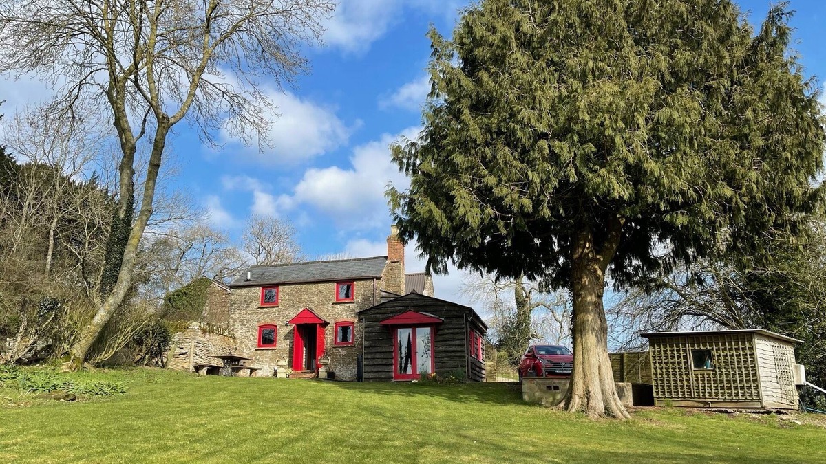 Woolhope Cottage | Camp Cottage the perfect escape and hideaway for a couple and dogs