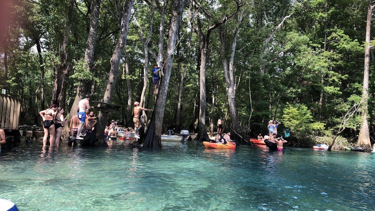 Vernon RV Rental | Camp directly on the river