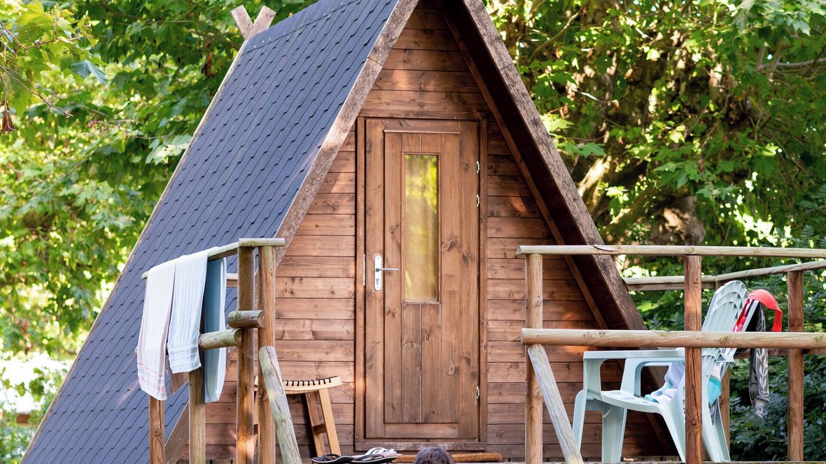 Saint-Didier-sur-Chalaronne RV Rental | Camping de Thoissey - Val de Saône