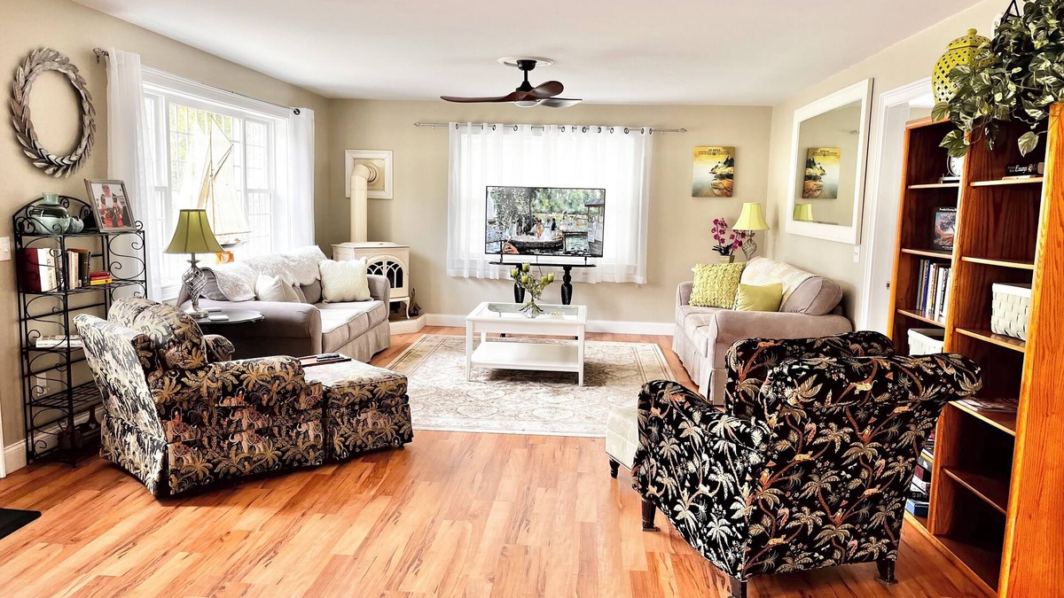 Gouldsboro Cottage | Camp Hideous Cottage-Super charming!