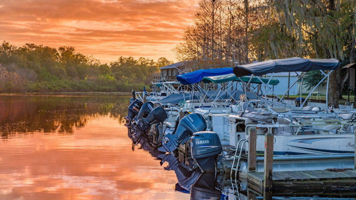Fedhaven Cabin | Camp Mack Lodge, Marina & RV Resort