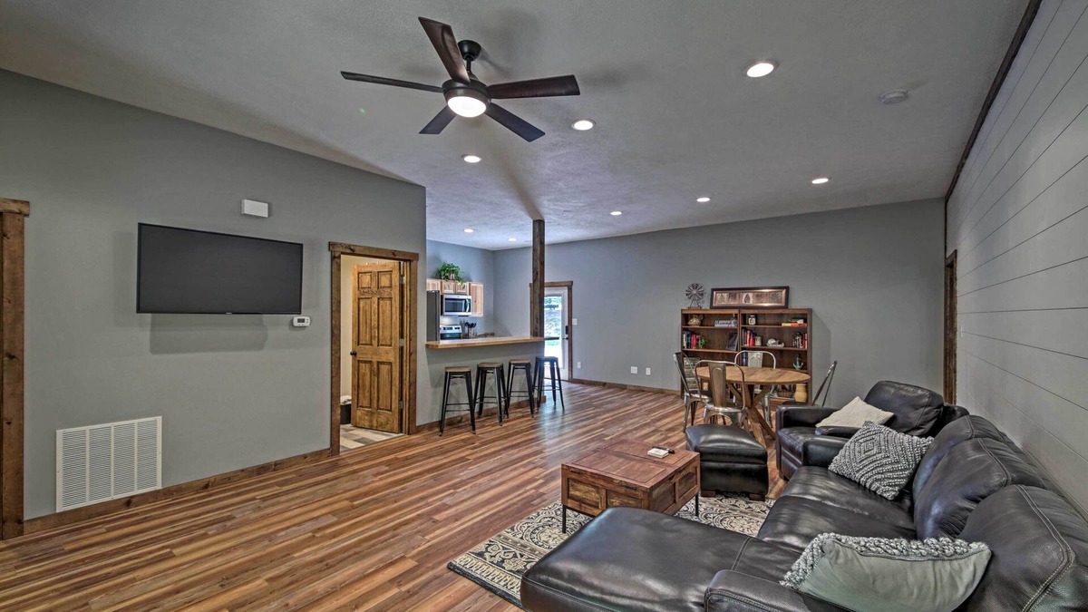 Bloomington Cabin | ‘Camp Monroe’ in Bloomington w/Deck & Views!