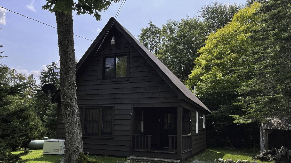 Eagle Bay Cabin | Camp Orvis by West Pond