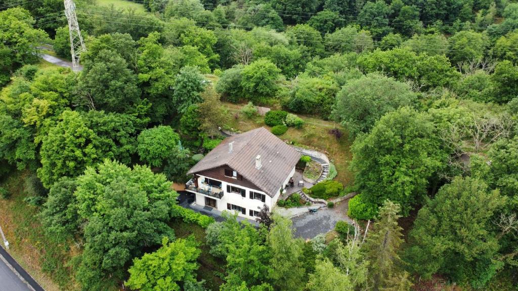Vireux-Molhain House | Camp paradis