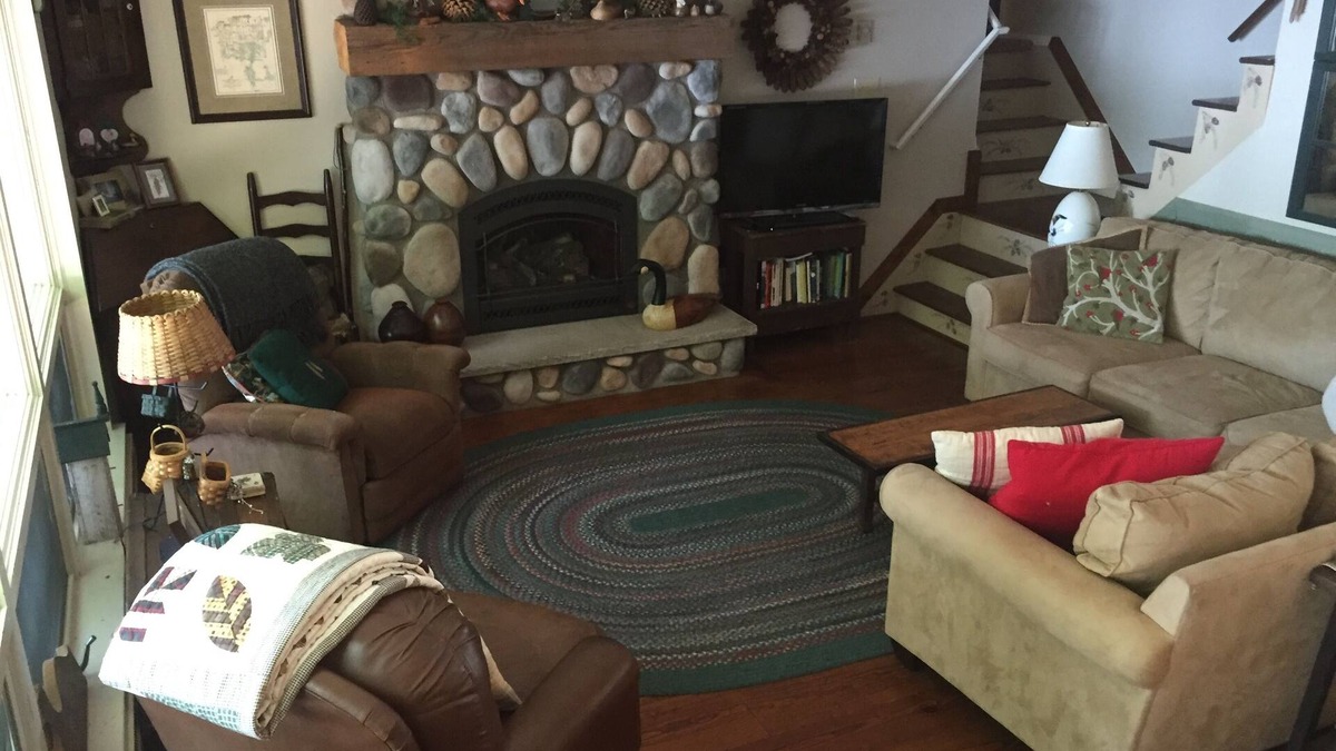 Saranac Lake Cabin | Camp Pinecone-Waterfront Home on Upper Saranac Lake