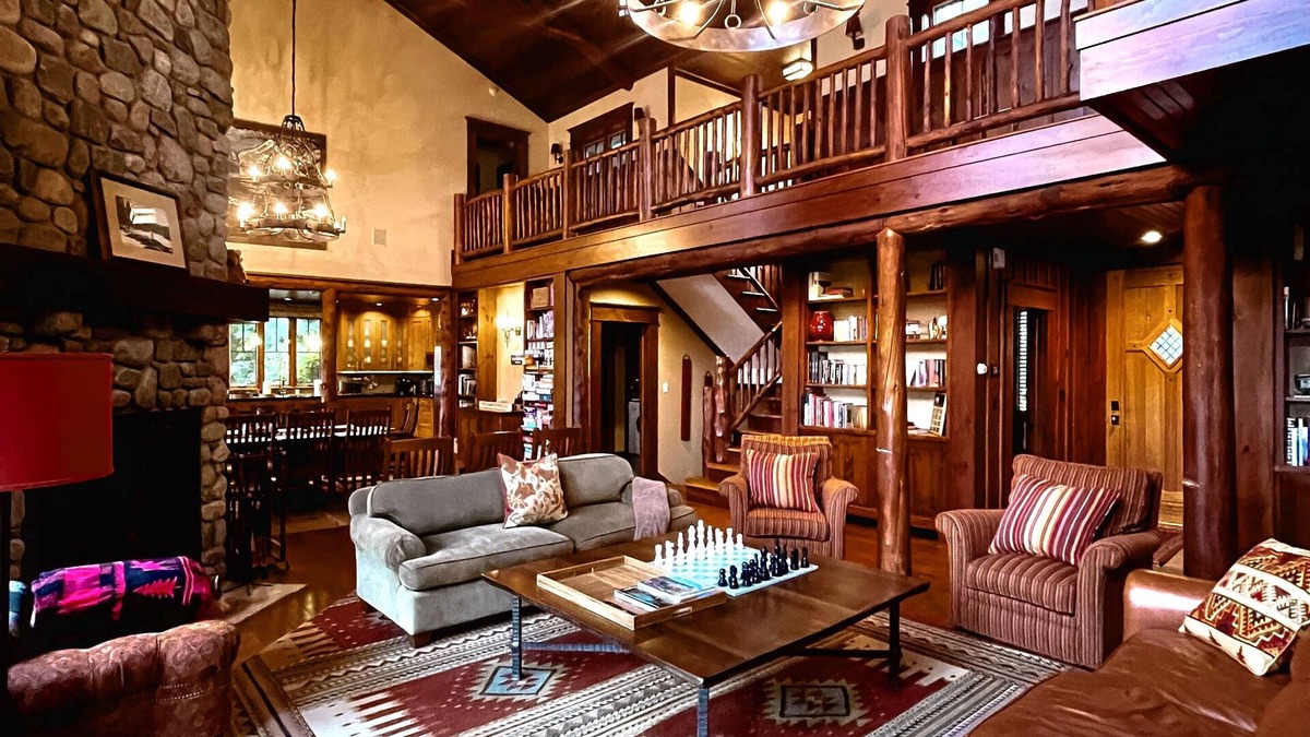 Tupper Lake House | Camp Saranac: Gorgeous & grand lake home w mountain views, water sports, hiking