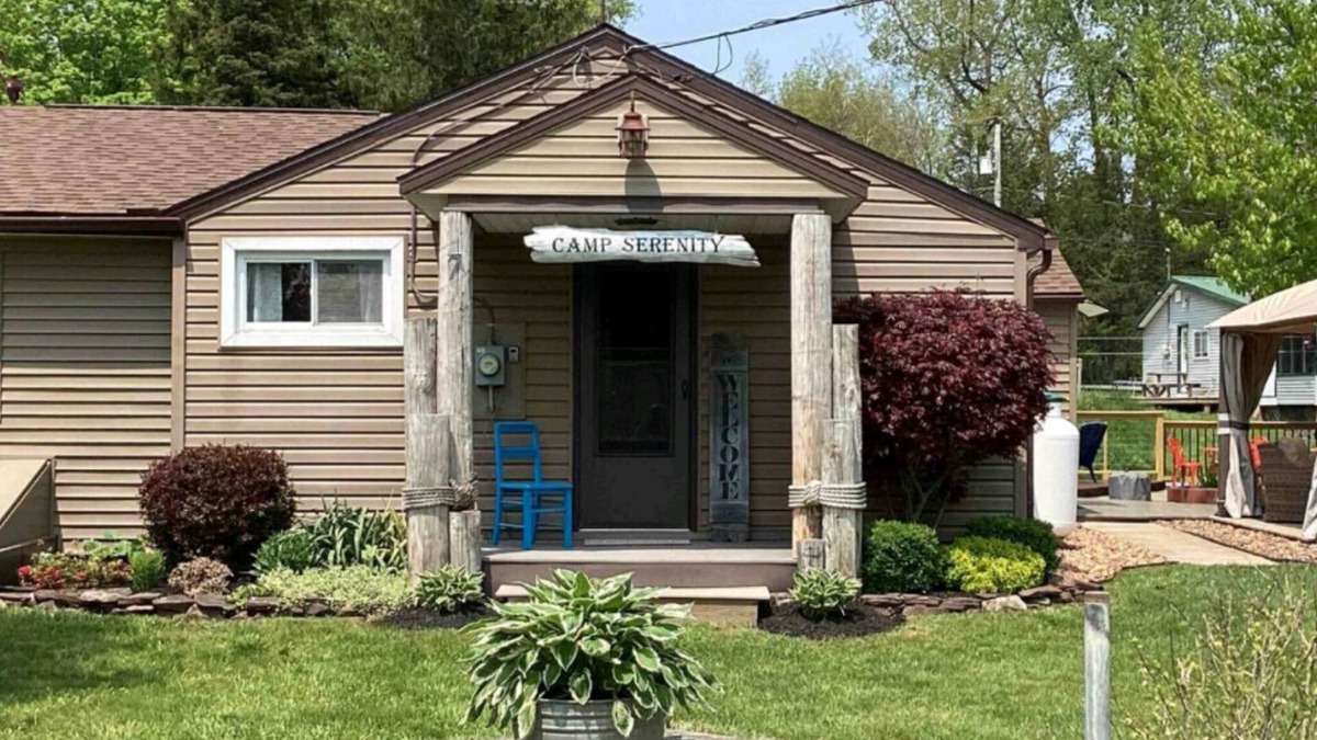 Sandy Creek House | Camp Serenity - Quaint Cottage on Sandy Pond Inlet