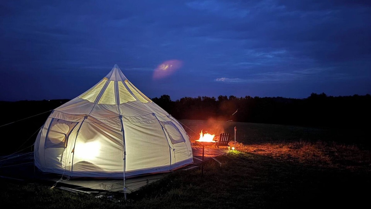 Gillett RV Rental | Camp Sly Fox Bell Tent With A Clear Ceiling. Sleep Under the Stars!