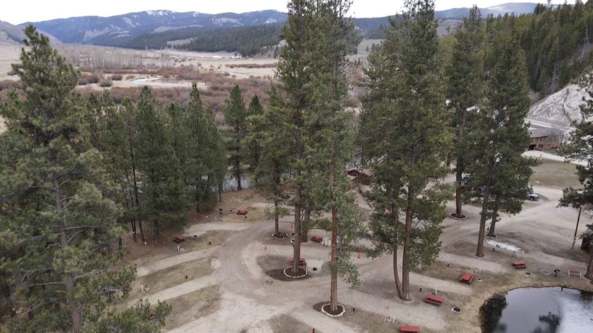 Conner RV Rental | CAMP SULA - RV SITE 5