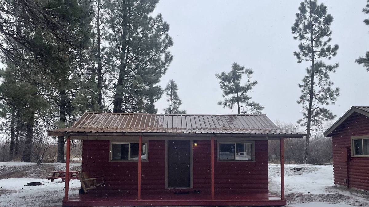 Ravalli County Cabin | CAMP SULA -Two Room Cottage on the East Fork #5