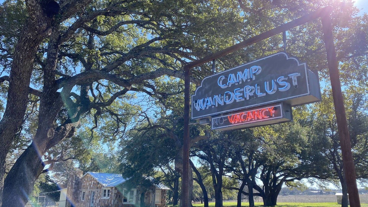 Johnson City House | Camp Wanderlust - A field stone lodge on the Texas Hill Country Wine Trail!