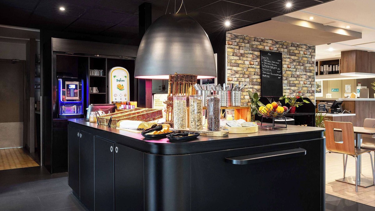 Fouquieres-les-Bethune Hotel | Campanile Bethune Fouquieres