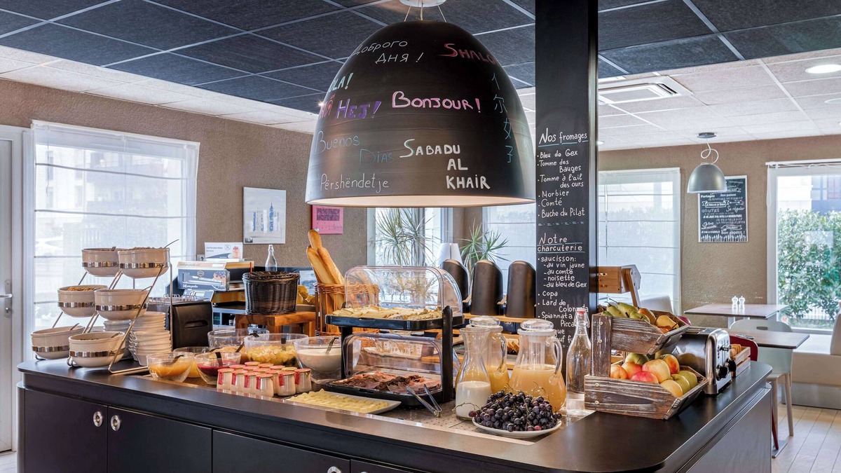 Ferney-Voltaire Hotel | Campanile Geneve - Ferney-Voltaire