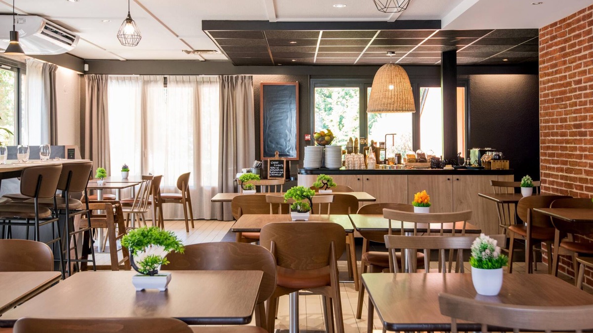 Rodez Hotel | Campanile NATURE - Rodez