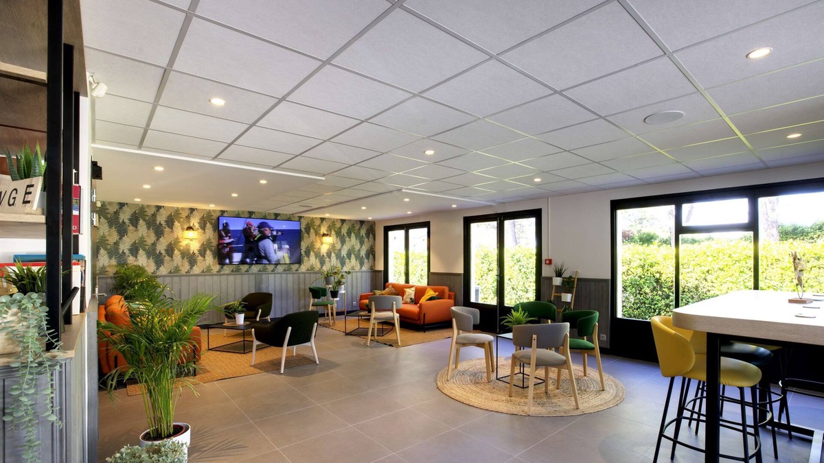 Orange Hotel | Campanile Orange