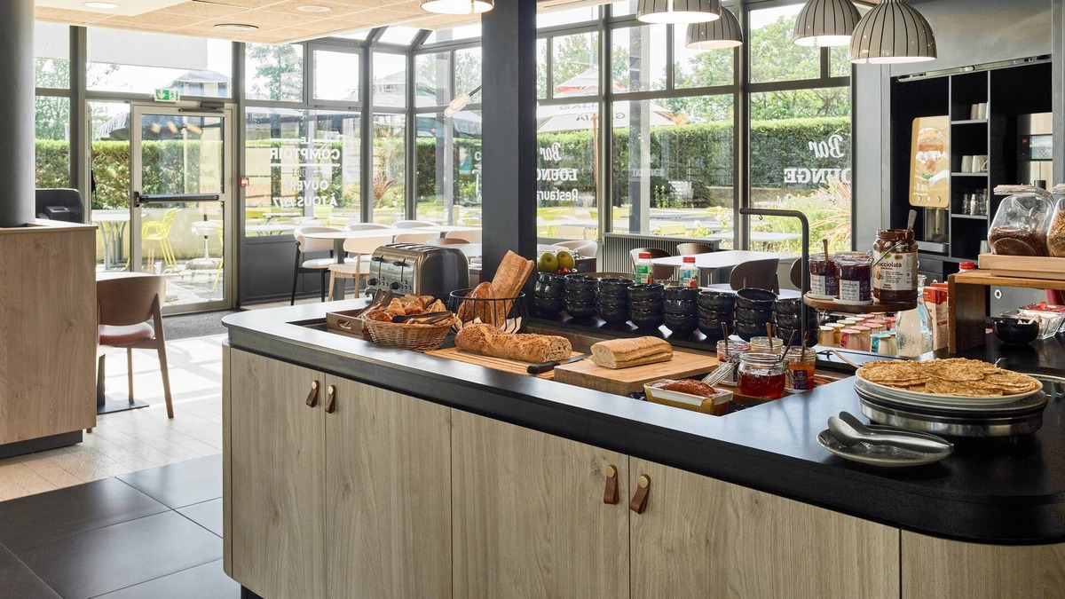 Argenteuil Hotel | Campanile Prime - Argenteuil