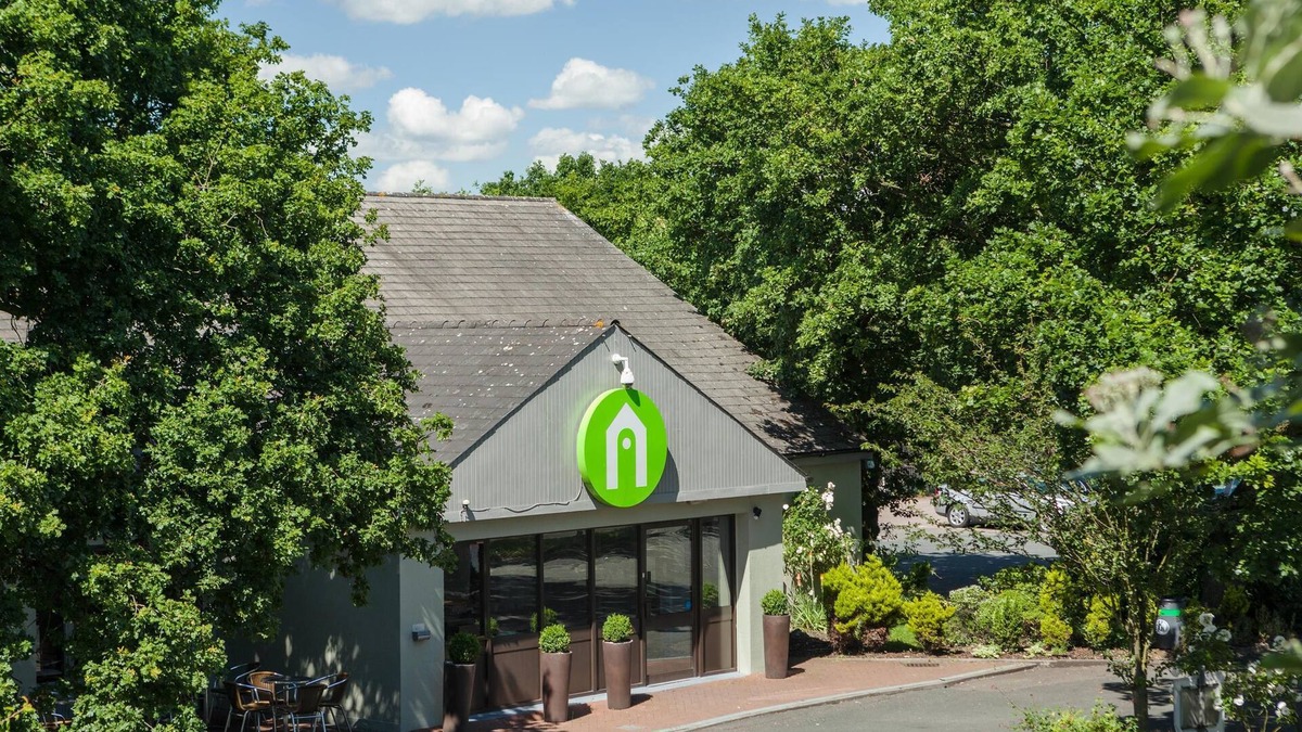 Basildon Hotel | Campanile restaurant BASILDON - East of London
