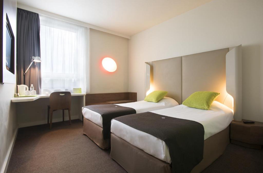 Krzyki Hotel | Campanile Wroclaw Centrum