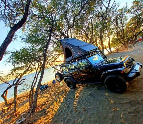 Kahului Apartment | CampCar Maui Jeeps SUVs Hybrid Camper van Rentals with equipment and Travel Advice