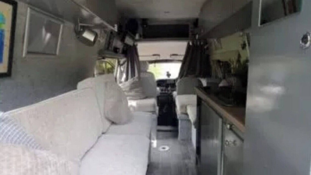 City Centre Dublin House | Camper 3 “Voyager”