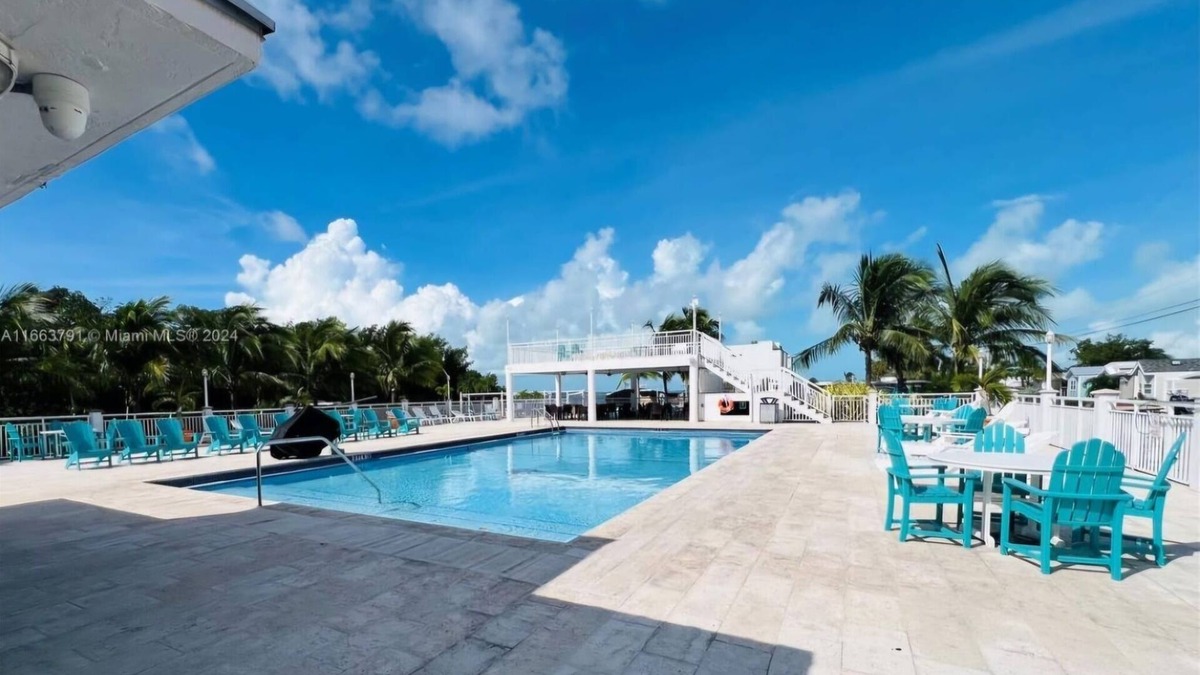 Key Largo RV Rental | Camper in Key Largo Resort