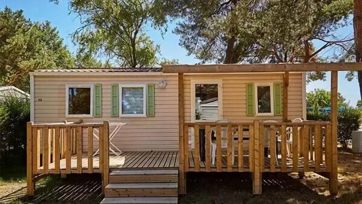 La Boissiere-de-Montaigu House | Camping Heart of Vendée* - Mobile home Classic 3 rooms 4 people - TV