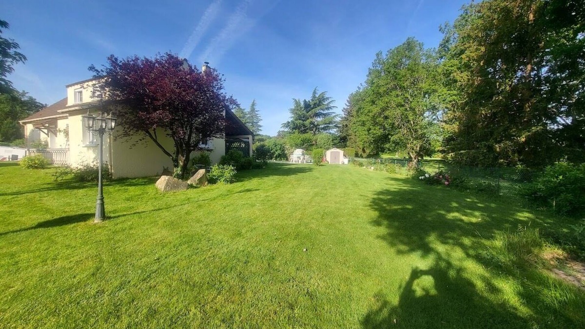 Saint-Fargeau-Ponthierry House | 🌟 Camping-car Luxueux en Bord de Seine - Un Séjour Unique 🌟