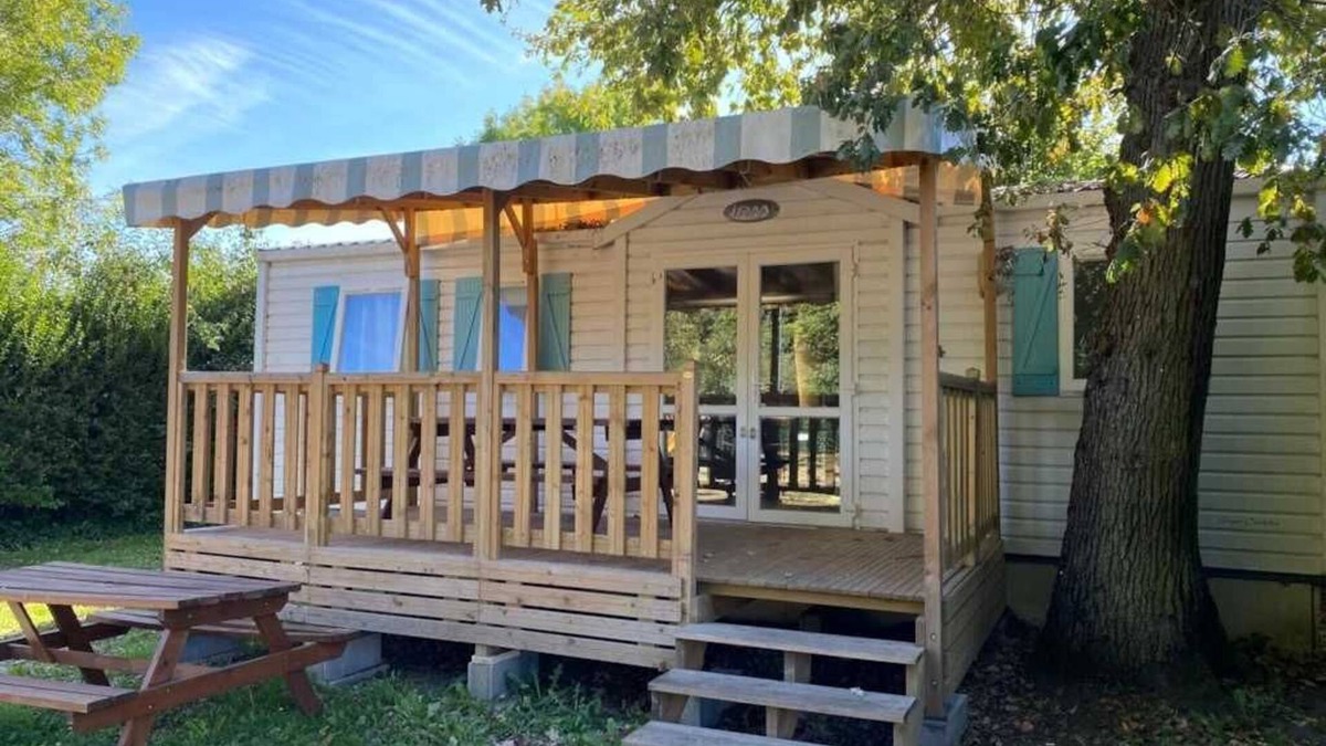 Angicourt House | Camping 2 étoiles - ccbabi0